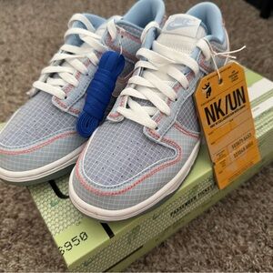 Nike Dunk Low Men 6.5/ Women 8 Union Passport Pack Argon